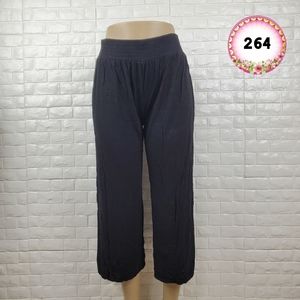 forever 21 small stretch cropped black casual pants ( 5 for $20 )